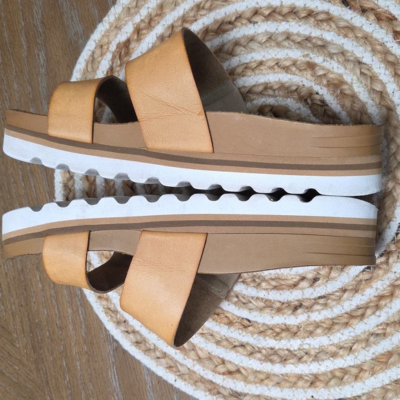 Reef Cushion Vista Hi In Natural, Size 8 - Picture 8 of 12